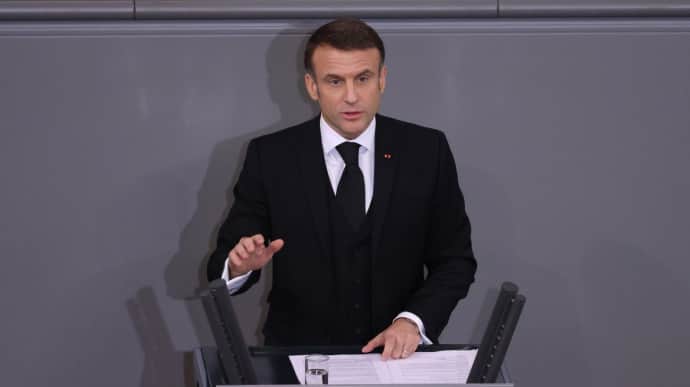 Macron urges Europe not to wait for US elections, but support Ukraine and reinforce its own security now
