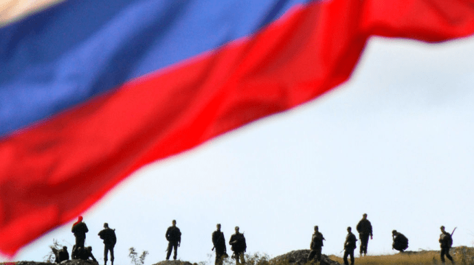 Russia orders its military to be buried in mass graves to cover up losses in Ukraine