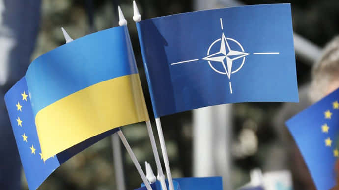 Украинцы ответили, на какой международный союз стоит ориентироваться 