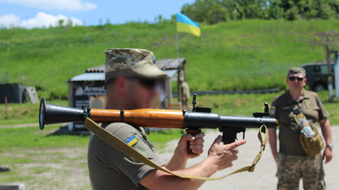 Ukrainian defenders advance in Kherson region - Pivden [South] Operational Command