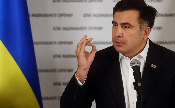 Яценюк пожурил Саакашвили за плохие показатели в области 