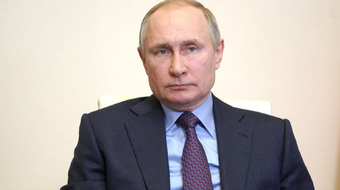В Росії витратили 2,6 млрд рублів на обсервацію людей, що зустрічаються з Путіним