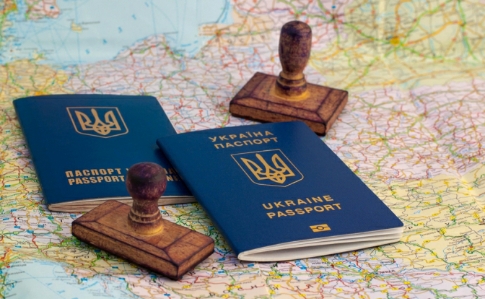 Украина получает безвиз со страной на юге Европы: стала известна дата