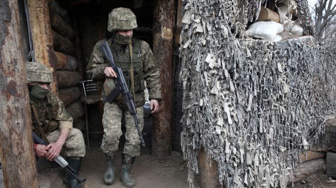У ТКГ намагаються вирішити, що робити з активізацією бойових дій на Донбасі