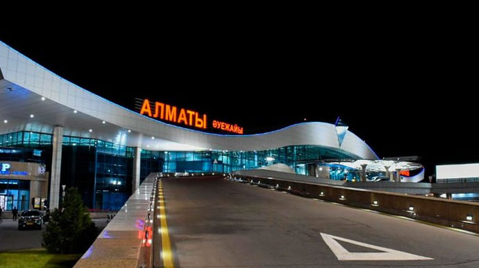 В Алмати розпочали антитерористичну спецоперацію, аеропорт звільнено – влада