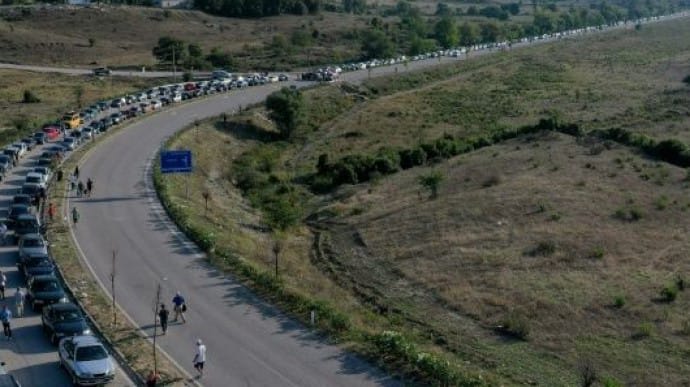 На албансько-грецькому кордоні - черга у 20 км після зміни умов в’їзду