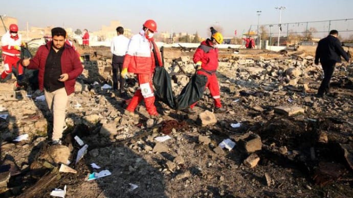Канада проверит достоверность экспертизы сбивания самолета МАУ в Иране