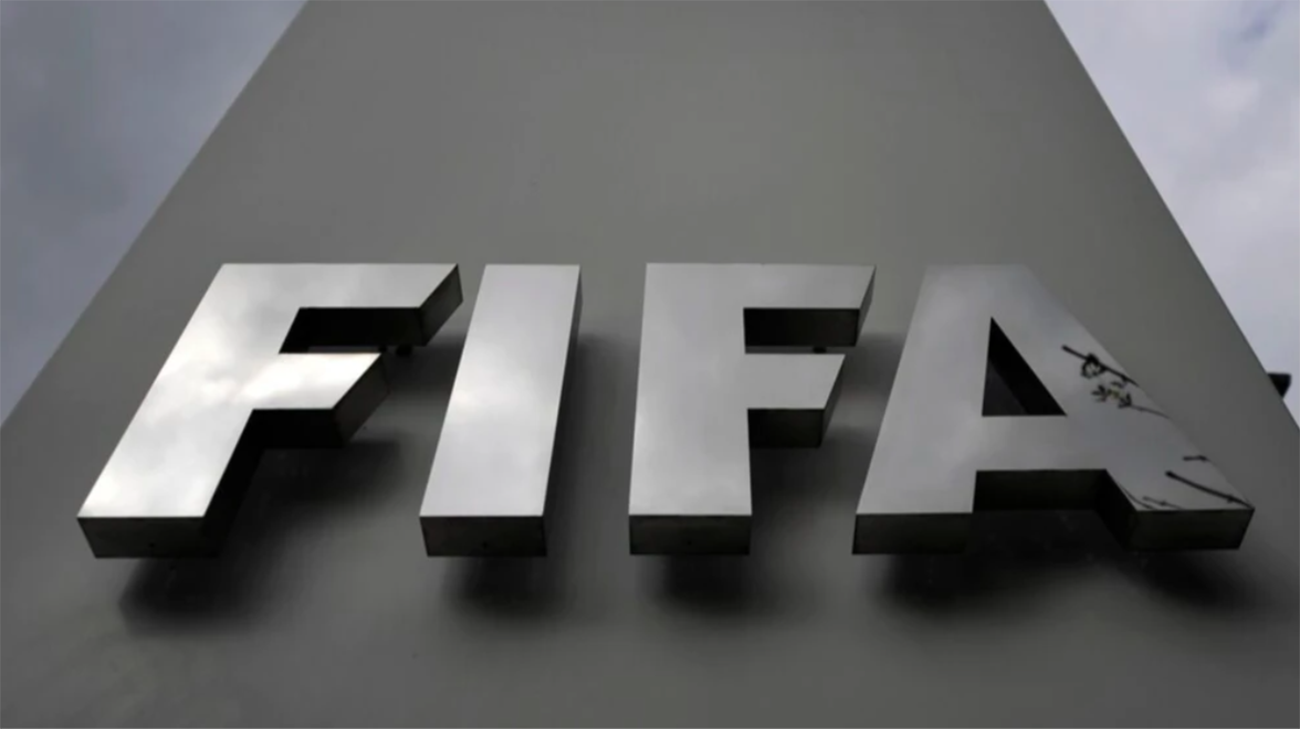 Ukraine demands apology from FIFA for map without Crimea – photo