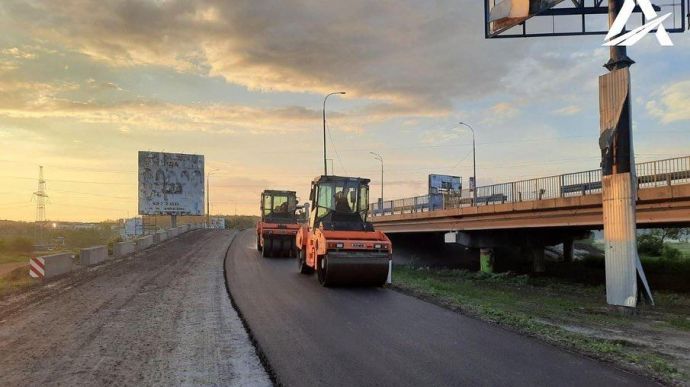 В Киевской области возле разрушенных мостов возвели 20 временных переправ