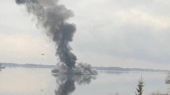 Над Київським водосховищем збили ворожий гелікоптер 