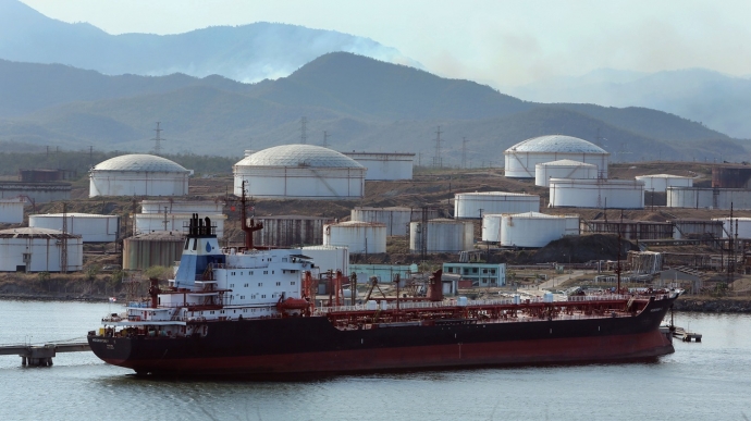 G7+ share in Russian oil transport rises to 54% in May 2025, report says