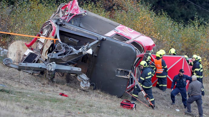 В Чехии оборвалась канатная дорога, погиб водитель