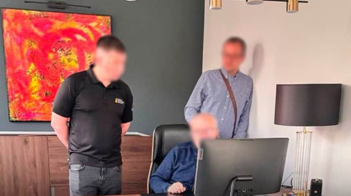 Ukraine's National Anti-Corruption Bureau and Polish law enforcers conduct raids and gather evidence of abuse in weapons procurement – photo