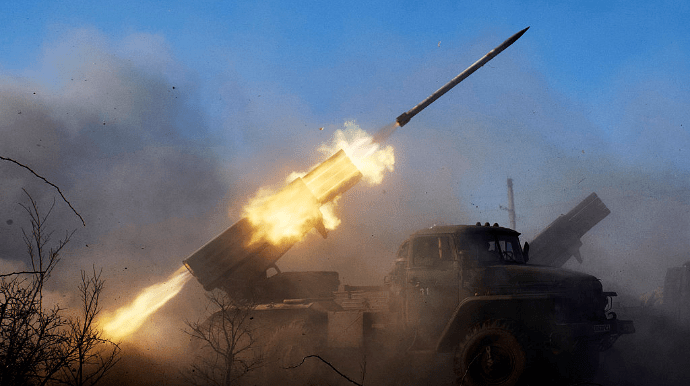 Российские наемники стреляли из запрещенного Минском оружия, без потерь