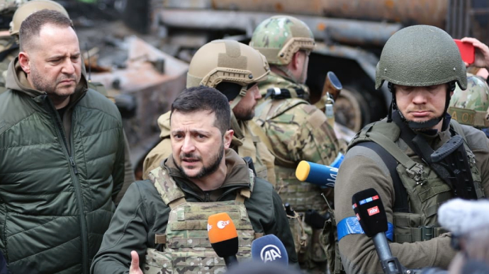 Zelenskyy on Mariupol: We hope to find the answers in the coming days or perhaps hours