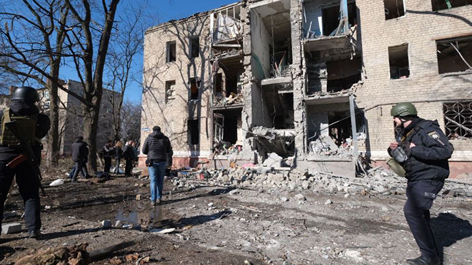 Russian forces attack centre of Kramatorsk in morning, killing one person