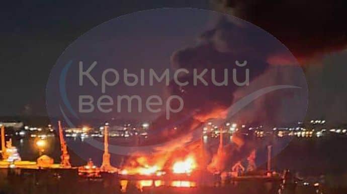 У Росії підтвердили, що ЗСУ з літаків підбили корабель Новочеркаськ у Феодосії