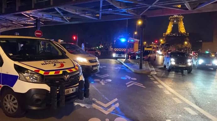 Напад у центрі Парижа: загинула людина, ще одна – поранена