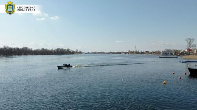 Civilians completely banned from using watercraft in Kherson Oblast