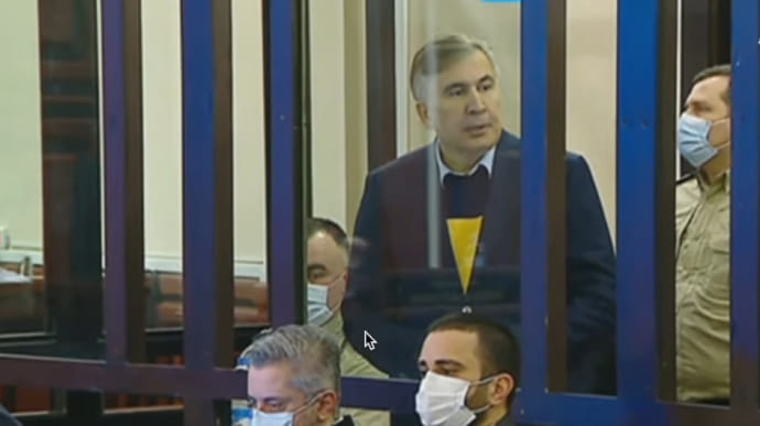 Саакашвили впервые явился на суде в Грузии и обратился к украинцам