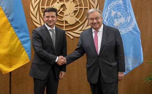 Зеленский пришел в штаб-квартиру ООН, где встретился с генсеком