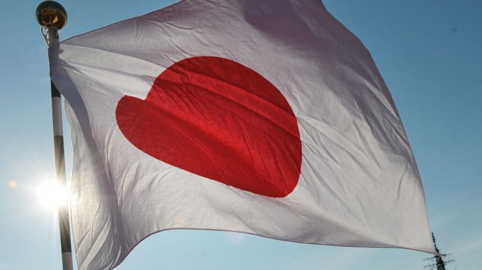 Япония поможет Украине генераторами и солнечными лампами 
