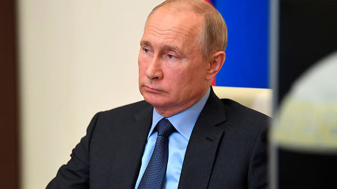 Путін продовжив контрсанкції щодо Заходу до кінця наступного року