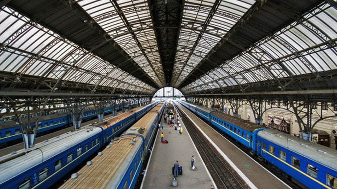 С 9 апреля возобновится железнодорожное сообщение Львов – Ровно