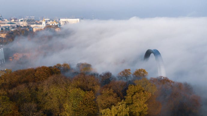 Київ обійшов Пекін і потрапив у 10-ку міст світу з найбруднішим повітрям