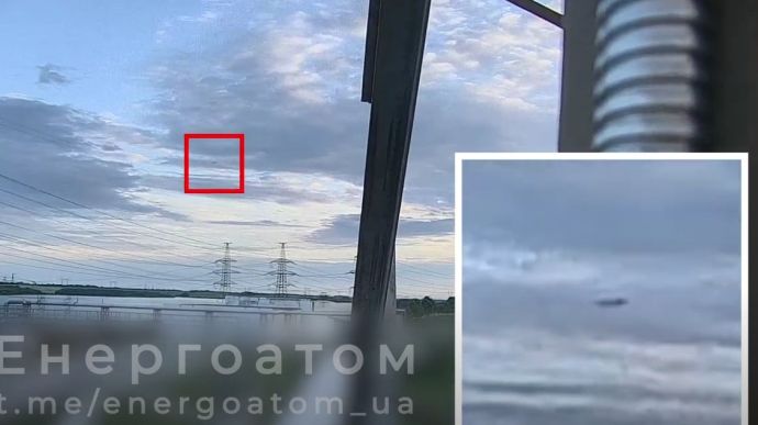 Енергоатом показав проліт російської ракети над АЕС