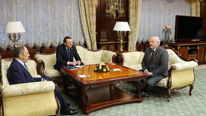 Лукашенко розповів Лаврову, що Україна його приємно здивувала 