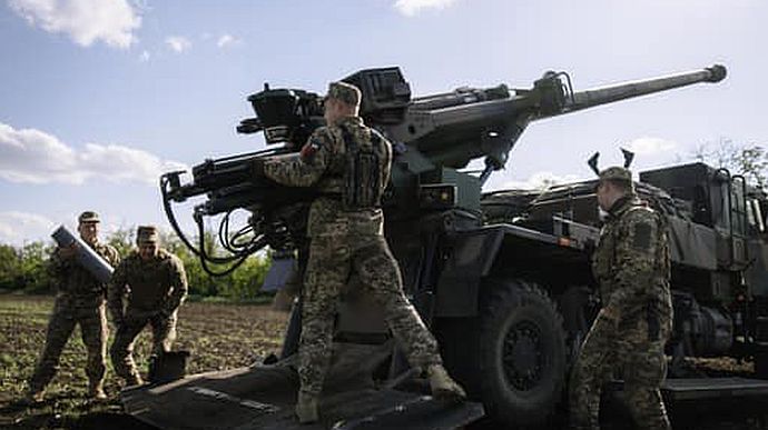 Gunners destroy Russian ammunition supply point on islands in southern Ukraine