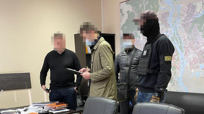 Силовики провели обшуки в Київтеплоенерго: вручено підозри керівнику СП та підряднику