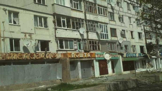 Russian troops shell apartment buildings in Zaporizhzhia Region, killing 2