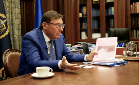 Зеленський дав зрозуміти, що Луценко втратить посаду