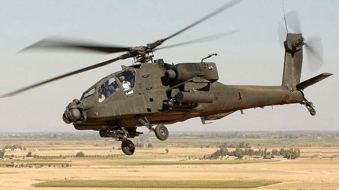 США продадуть Польщі гелікоптери Apache і ракети на $12 млрд