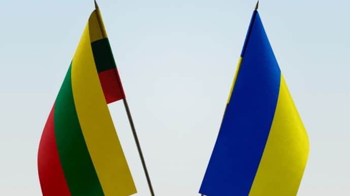 В Литве собирают средства на 500 дронов для Украины