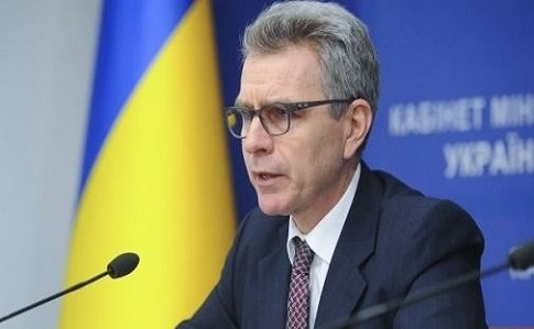 Посол США анонсировал очередную партию военной помощи для Украины