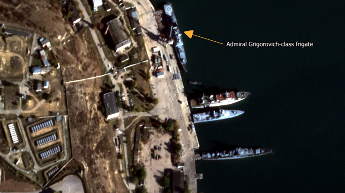 Атака дронов на Черноморский флот РФ: опубликованы первые спутниковые снимки 