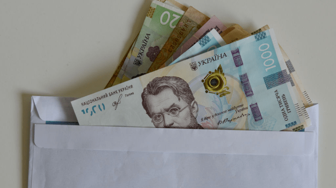 єПідтримка: Украинцы потратили 700 миллионов гривен, больше всего — на книги