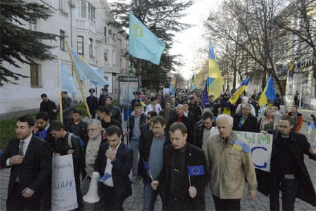 мітинг на підтримку євроінтеграції у неділю. Фото Руслана Москаля