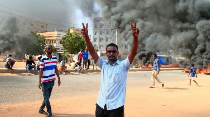 Держпереворот у Судані: МЗС зробило попередження українцям