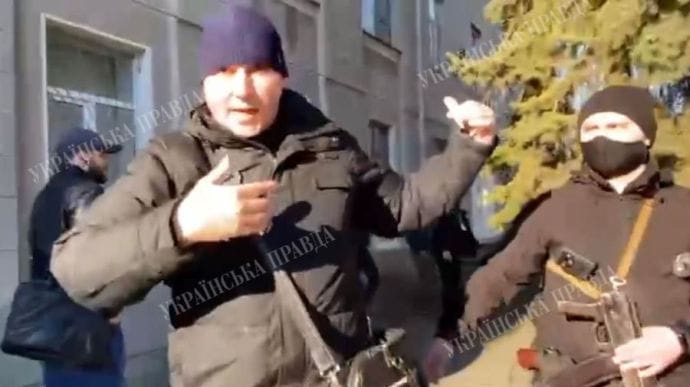 Нападение на журналистов УП: полиция открыла 2 производства, Филатов обещает видео с камер