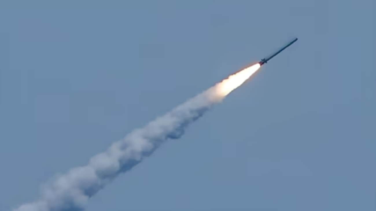 Morning Russian attack on Odesa: malfunctioning missile impacts near coast