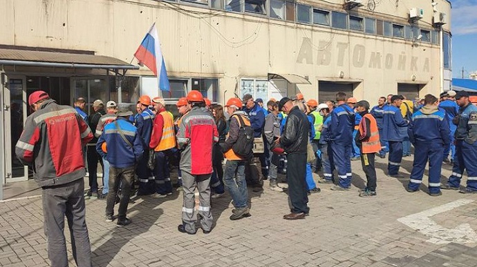 Окупанти залучили росіян до голосування на псевдореферендумі в Маріуполі – радник мера 