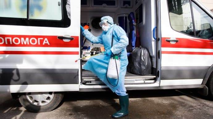 В Украине выросло количество пневмоний и госпитализаций с COVID-19 |  Украинская правда