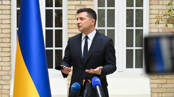 Зеленський пропонував Макрону підписати документ про підтримку членства України в ЄС