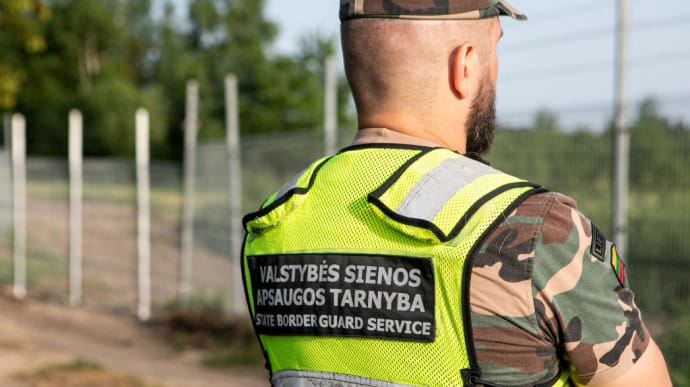 Литва ввела чрезвычайное положение на границе с Беларусью