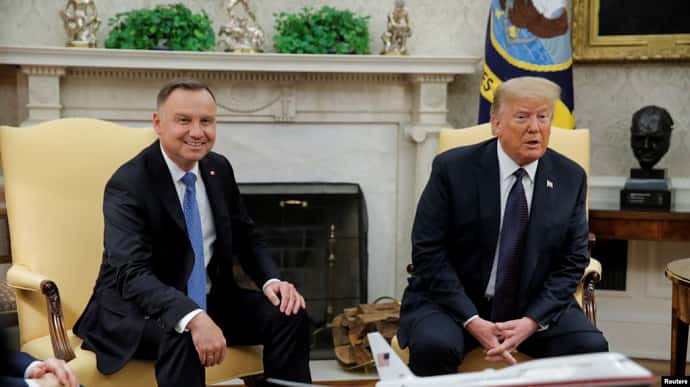 Трамп привітав президента Польщі з історичним переобранням