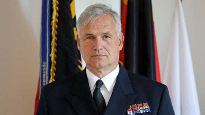 Командувач ВМС Німеччини після заяв про Україну втратив посаду
